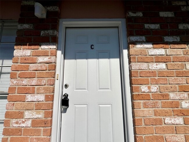 property at 1042 W Village Ct