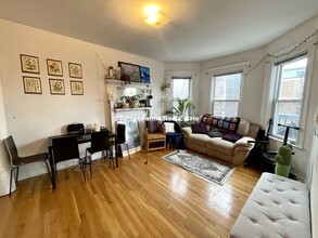 530 Cambridge St, Unit 3 in Boston, MA - Foto de edificio - Building Photo