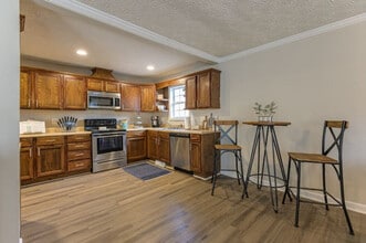 196 Etowah Dr in Cartersville, GA - Building Photo - Building Photo