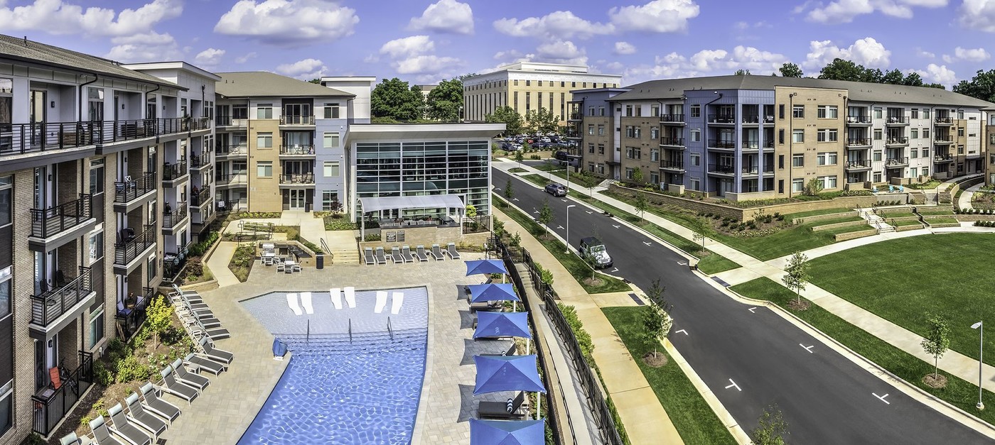 The Abbey in Charlotte, NC - Building Photo