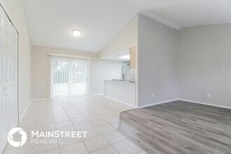 8111 Elsee Dr in Orlando, FL - Building Photo - Building Photo