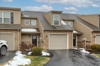 21 Parker Spring Ave in Carlisle, PA - Building Photo - Building Photo
