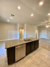 1917 140th St in Lubbock, TX - Foto de edificio - Building Photo