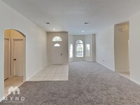 7137 Captiva Cir in New Port Richey, FL - Foto de edificio - Building Photo