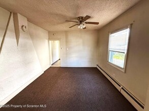 702 Morgan St in Dickson City, PA - Building Photo - Building Photo