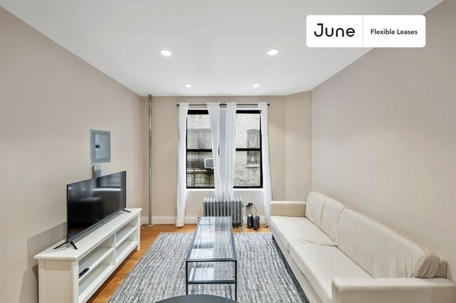 property at 23 E 109th St