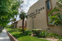 Woodley Plaza in North Hills, CA - Building Photo - Building Photo