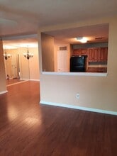 25 Hobart Ln in Rockland, MA - Building Photo - Building Photo