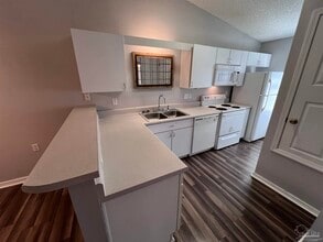 8157 Heirloom Dr in Pensacola, FL - Building Photo - Building Photo