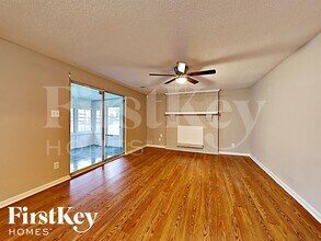 1940 Winsted Ct in Charlotte, NC - Foto de edificio - Building Photo