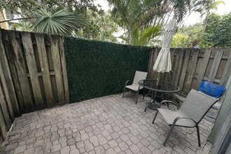 809 W Oakland Park Blvd, Unit K1 in Wilton Manors, FL - Building Photo - Building Photo