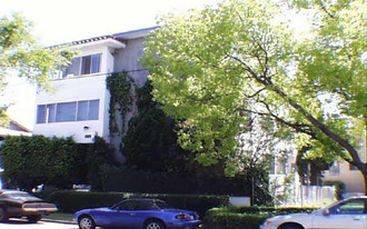 817 S Westgate Ave in Los Angeles, CA - Building Photo
