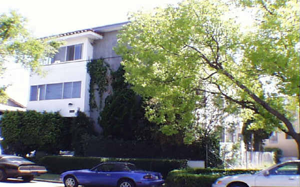 817 S Westgate Ave in Los Angeles, CA - Foto de edificio