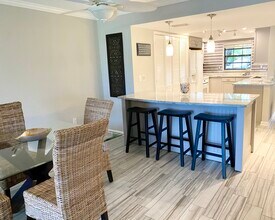 150 Englewood Isles Pkwy in Englewood, FL - Building Photo - Building Photo