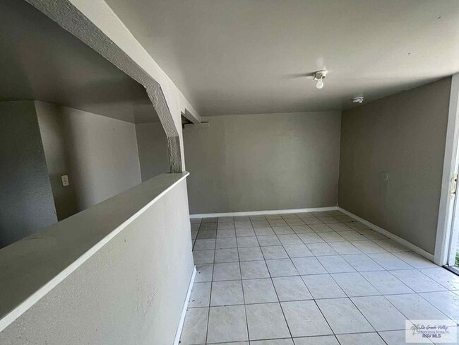 521 N 9th St in Harlingen, TX - Building Photo - Building Photo