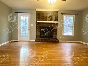 1221 Butterwood Cir in Fayetteville, NC - Building Photo - Building Photo