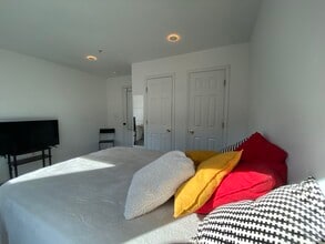 1327 Belmont St NW, Unit Rm# 1 in Washington, DC - Building Photo - Building Photo