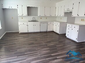 1016 Glenna St in San Angelo, TX - Building Photo - Building Photo