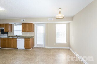 1123 Alston Hill Dr in Charlotte, NC - Building Photo - Building Photo