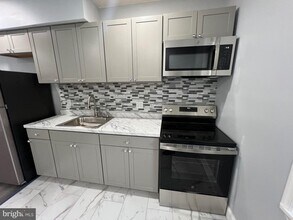 4704 Baltimore Ave in Philadelphia, PA - Building Photo - Building Photo