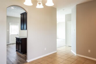 8023 Louise Oak Ct in Spring, TX - Building Photo - Building Photo