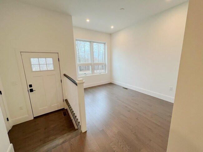 23 Charles Park Rd, Unit 1