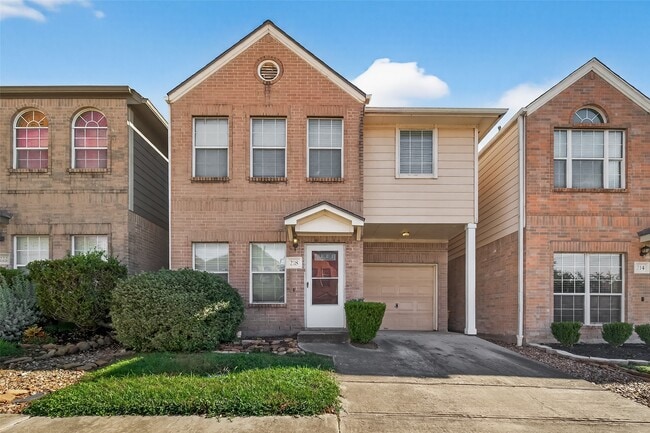 property at 218 Plaza Del Sol Park