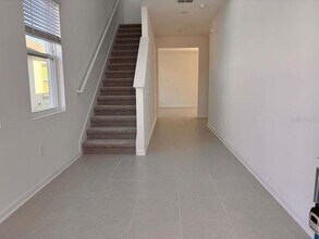 7268 Hammerstone Wy in Groveland, FL - Building Photo - Building Photo