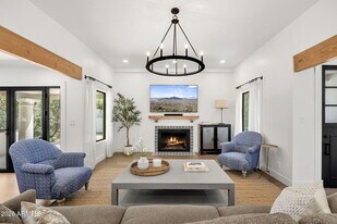 7602 E Vía Del Reposo in Scottsdale, AZ - Building Photo