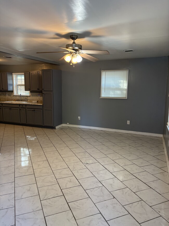 707 Cecelia Ave in Osceola, AR - Foto de edificio - Building Photo