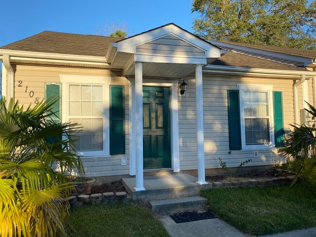 property at 2108 Abigail Ln SW