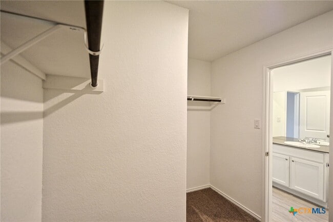 property at 776 Bullsnake Trl