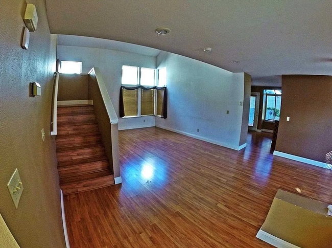 6350 Woods Creek Ct in Reno, NV - Building Photo - Building Photo