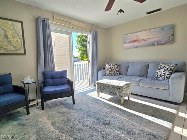 3303 Prince Edward Island Cir in Ft. Myers, FL - Building Photo - Building Photo