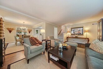 4059 Lawn Ave in Western Springs, IL - Building Photo - Building Photo