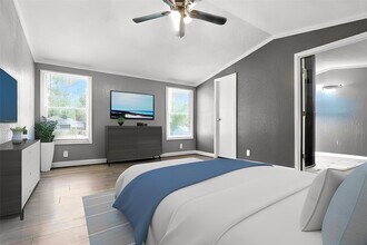 12560 Royal W Dr in Conroe, TX - Building Photo - Building Photo