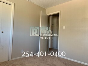 2214 Saulsbury Dr in Temple, TX - Building Photo - Building Photo