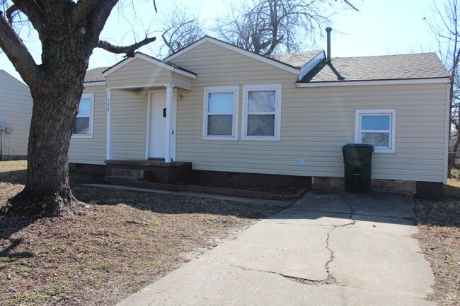 708 Proctor Pl in Midwest City, OK - Building Photo - Building Photo