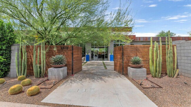 4912 N 45th St in Phoenix, AZ - Building Photo - Building Photo