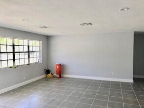 20560 SW 113th Rd in Miami, FL - Building Photo - Building Photo