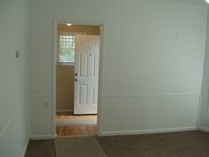 104 Lincoln St, Unit 1 in Mount Clemens, MI - Foto de edificio - Building Photo