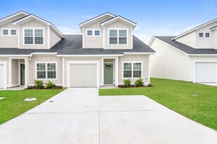 2037 Silo St in Brunswick, GA - Building Photo