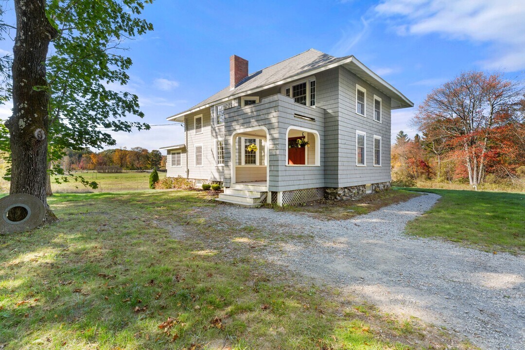 59 Main St in Dunstable, MA - Building Photo