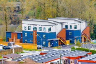 65 Colony Farm Rd in Coquitlam, BC - Building Photo