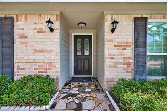 7414 Breccia Dr in Houston, TX - Building Photo - Building Photo