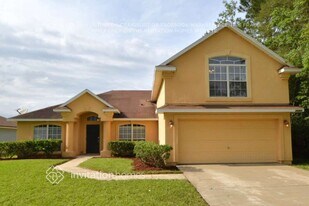 10351 Lancashire Dr S in Jacksonville, FL - Building Photo