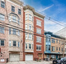 126 Monroe St in Hoboken, NJ - Building Photo