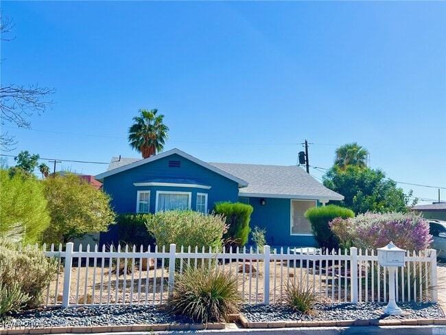 405 Arnold St in Las Vegas, NV - Building Photo - Building Photo