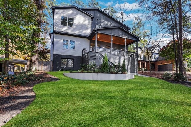 2497 Wawona Dr NE in Atlanta, GA - Building Photo - Building Photo