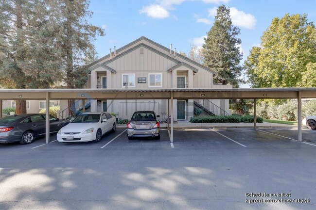 2243 Lakeview Cir in Pittsburg, CA - Building Photo - Building Photo